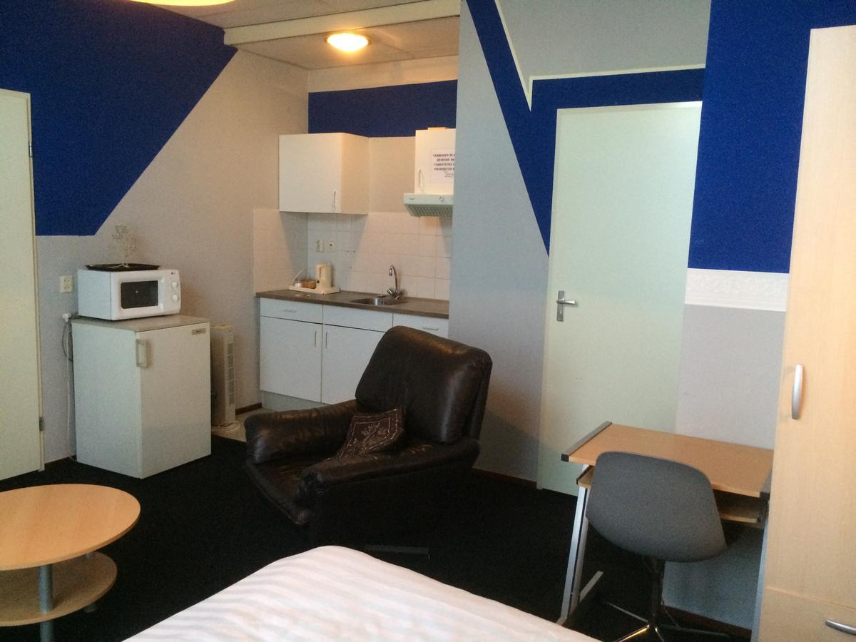 Hotel De Blauwe Vogel Bergen op Zoom Phòng bức ảnh